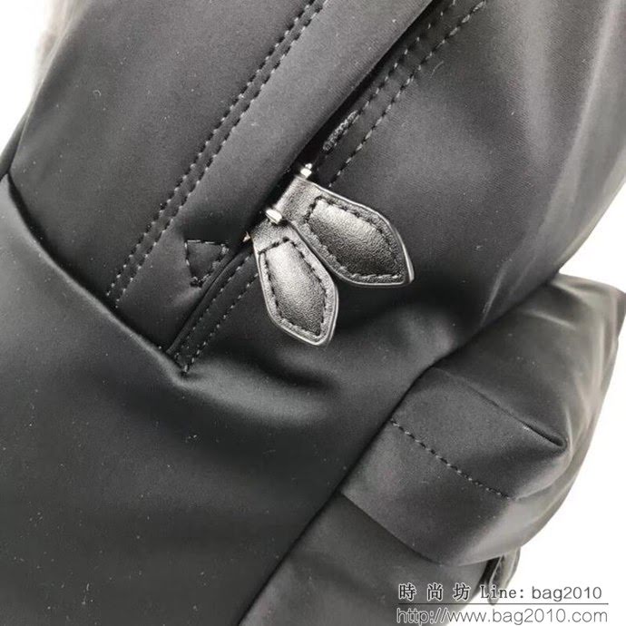GlVENCHY紀梵希 原單 紀梵希雙肩包 火爆款 專櫃同步 黑色背包 6053453  tsg1145